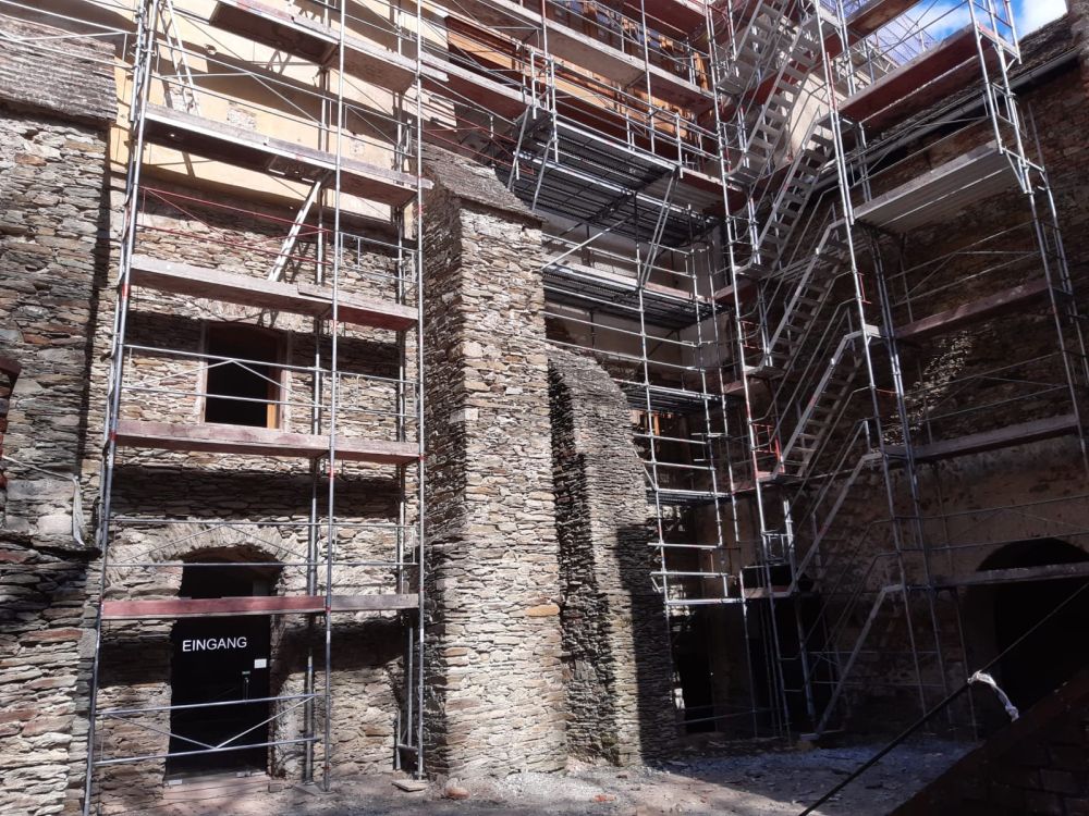 komplettsanierung burg mit ringer gerüste und schalungen komplettsanierung burg mit ringer gerüste und schalungen