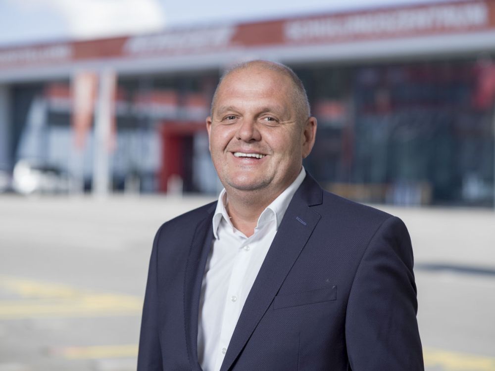 portrait markus ringer eigentümer + vertriebsleitung bei ringer gerüste und schalungen portrait markus ringer eigentümer + vertriebsleitung bei ringer gerüste und schalungen